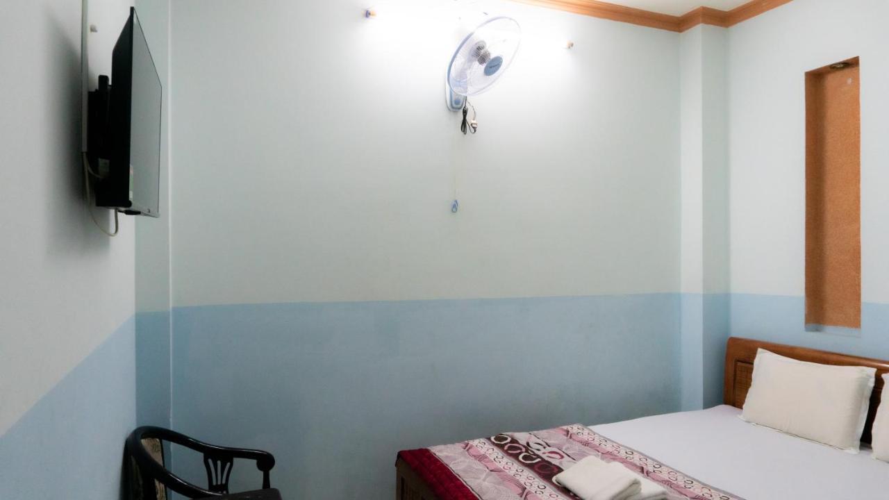 Viet Hung 8 Khách sạn 3*